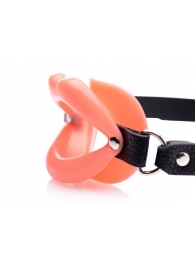 Кляп в форме губ Sissy Mouth Gag - XR Brands - купить с доставкой в Петропавловске-Камчатском
