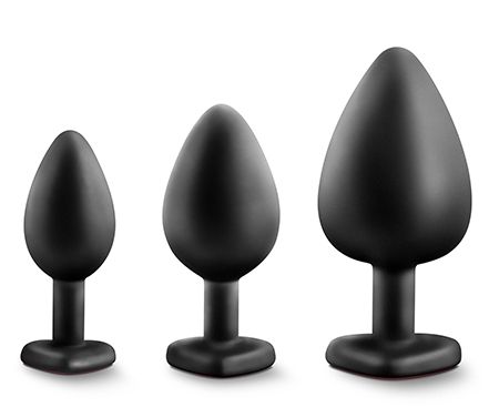 Набор черных анальных пробок с красным кристаллом-сердечком Bling Plugs Training Kit - Blush Novelties - купить с доставкой в Петропавловске-Камчатском