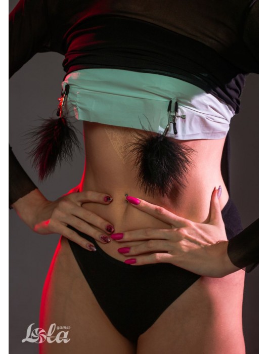 Зажимы на соски с черным пухом Euphoric - Lola Games - купить с доставкой в Петропавловске-Камчатском