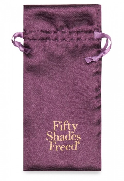 Золотистые зажимы для сосков и клитора All Sensation Nipple and Clitoral Chain - Fifty Shades of Grey - купить с доставкой в Петропавловске-Камчатском